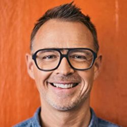Holger Stromberg Portraitbild 16-9 SPORT SPEAKER 3000x1680